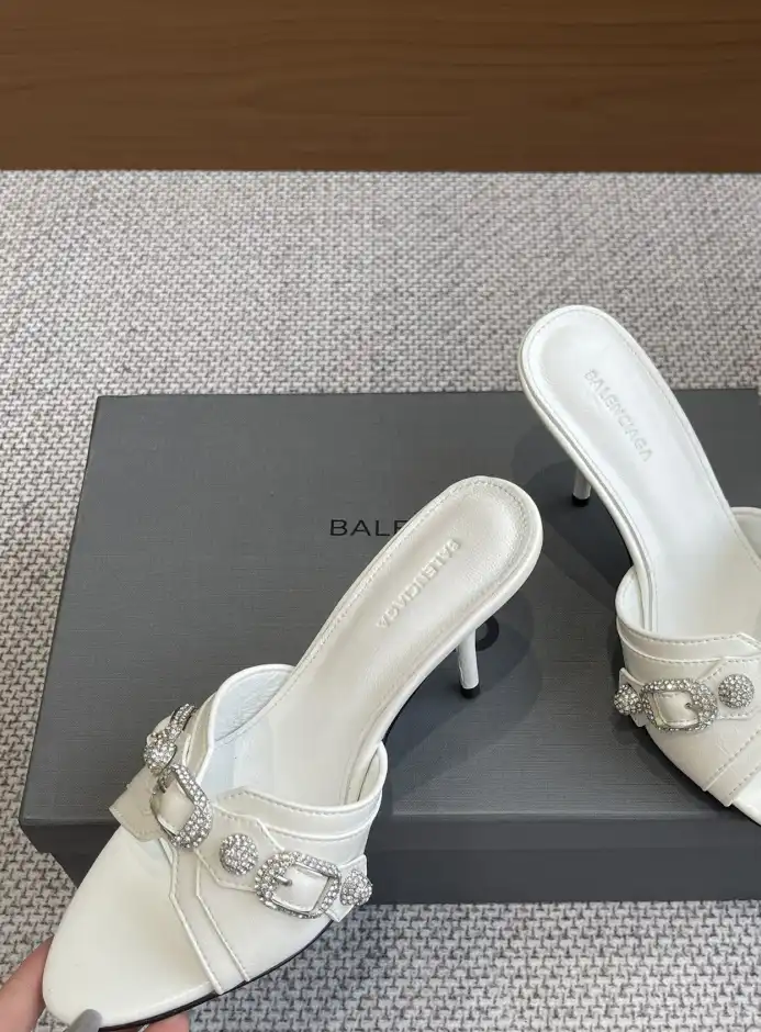 hype Balenciaga Slippers