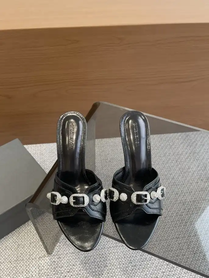 hype Balenciaga Slippers