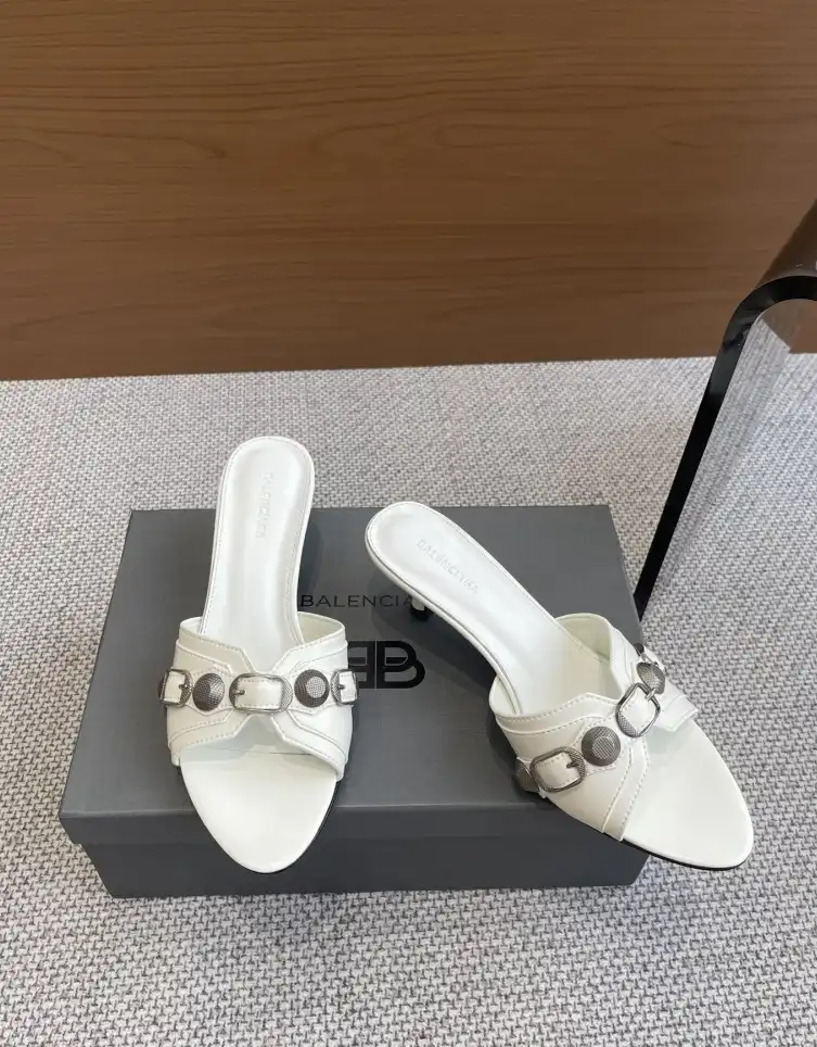 hype Balenciaga Slippers