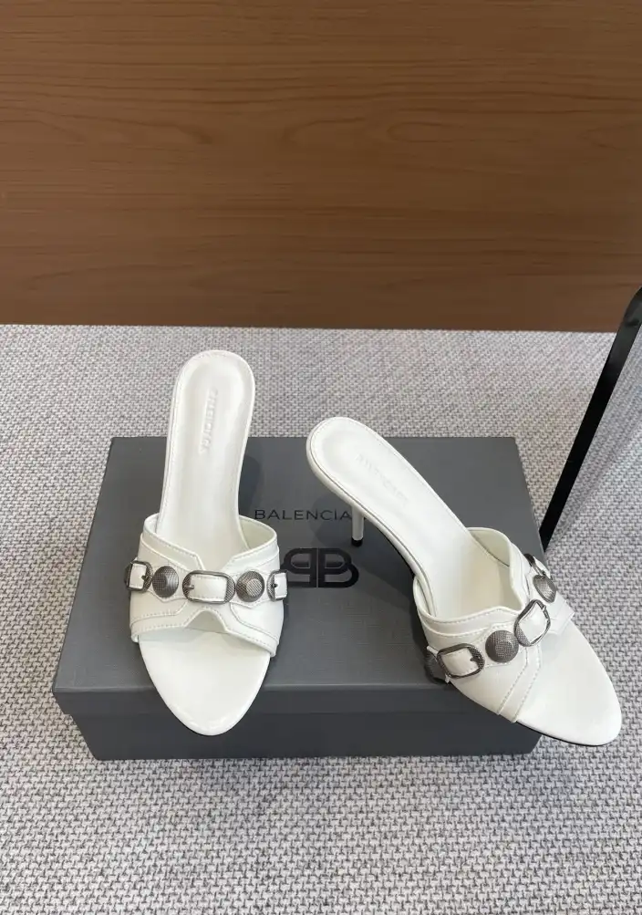 hype Balenciaga Slippers