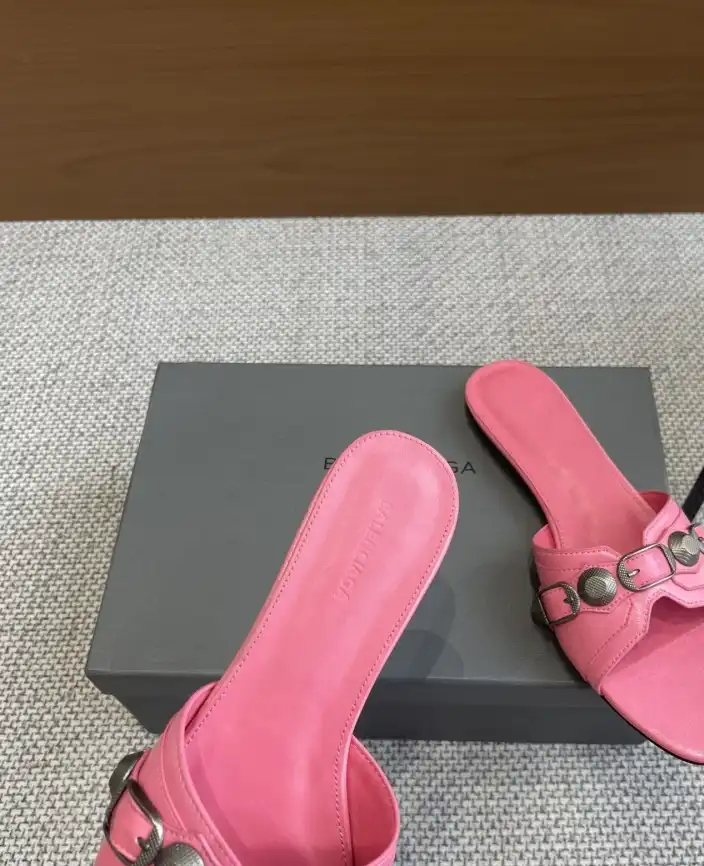 hype Balenciaga Slippers