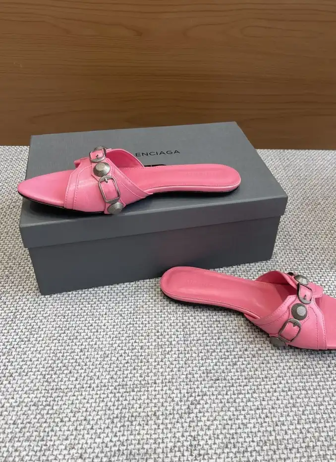 hype Balenciaga Slippers