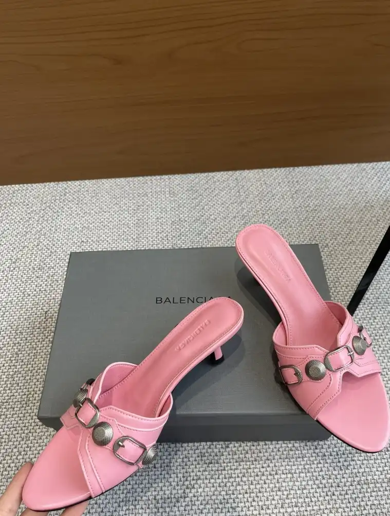 hype Balenciaga Slippers