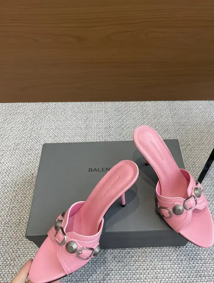 hype Balenciaga Slippers