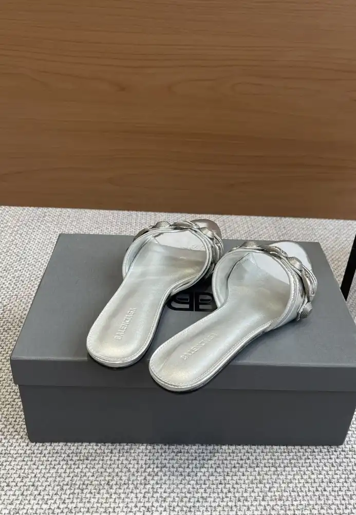 hype Balenciaga Slippers