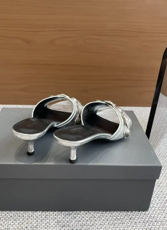 hype Balenciaga Slippers