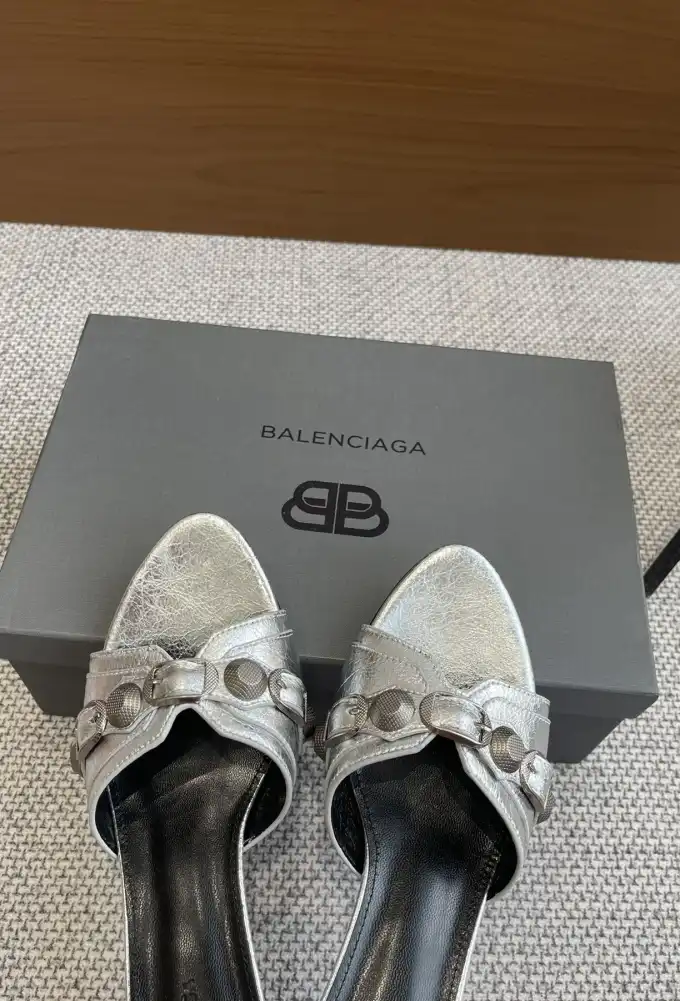 hype Balenciaga Slippers