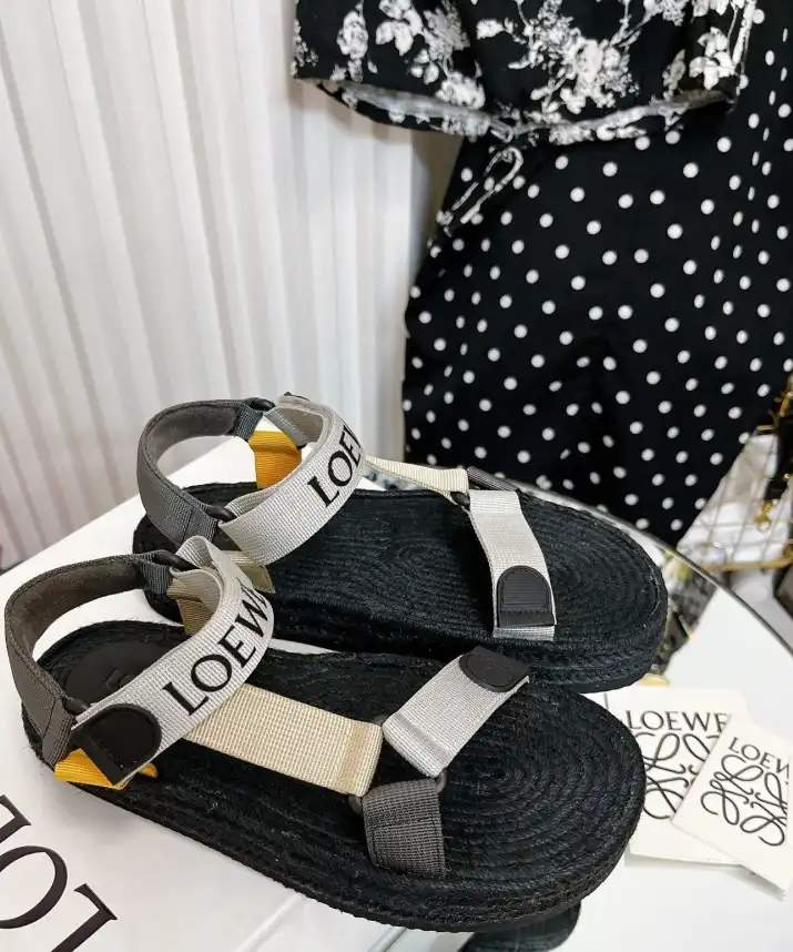 hype Loewe Sandals