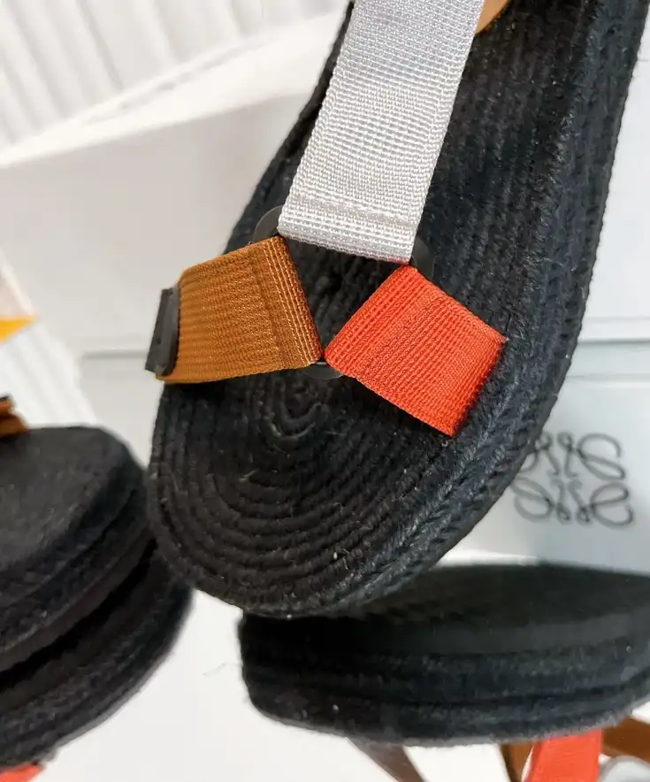 hype Loewe Sandals