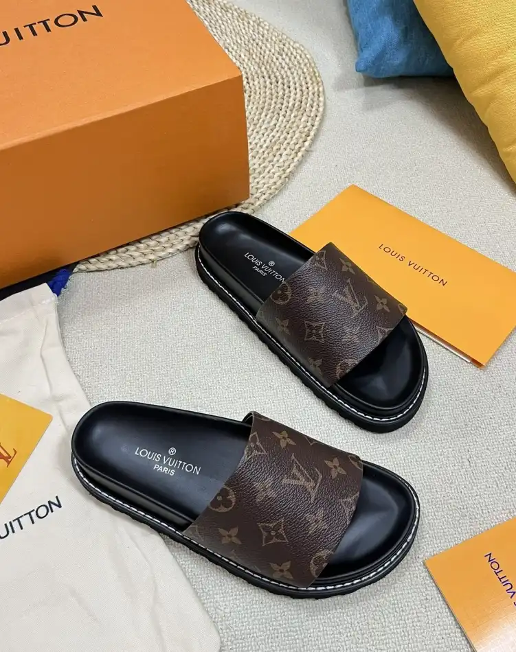 hype LV Slippers