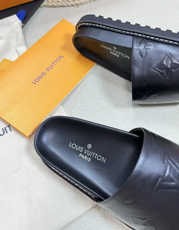 hype LV Slippers