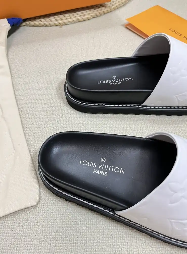 hype LV Slippers