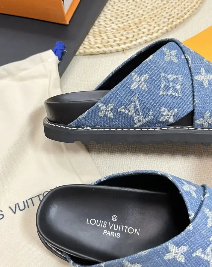 hype LV Slippers