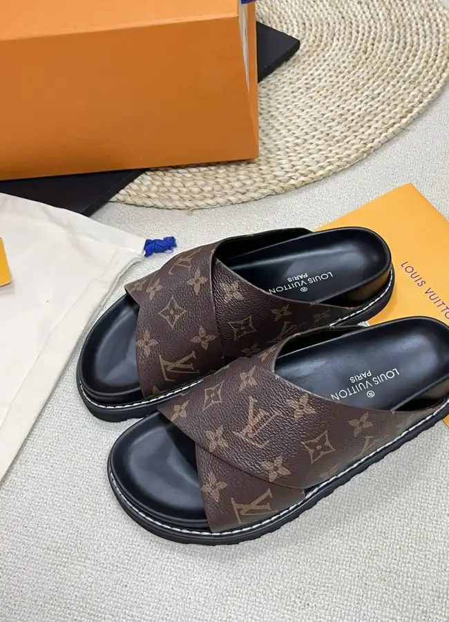 hype LV Slippers