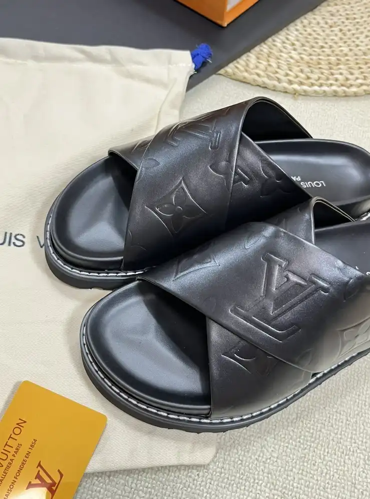 hype LV Slippers