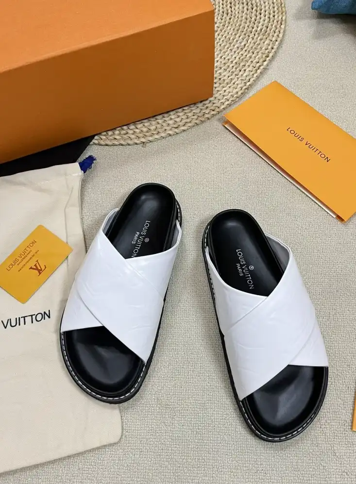 hype LV Slippers