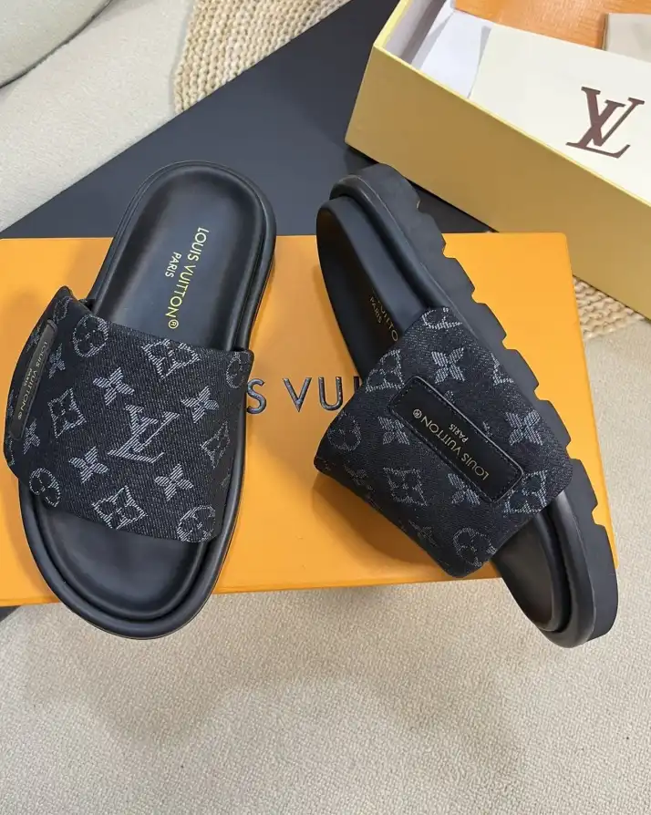 hype LV Slippers