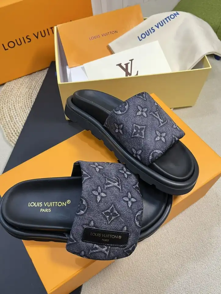 hype LV Slippers