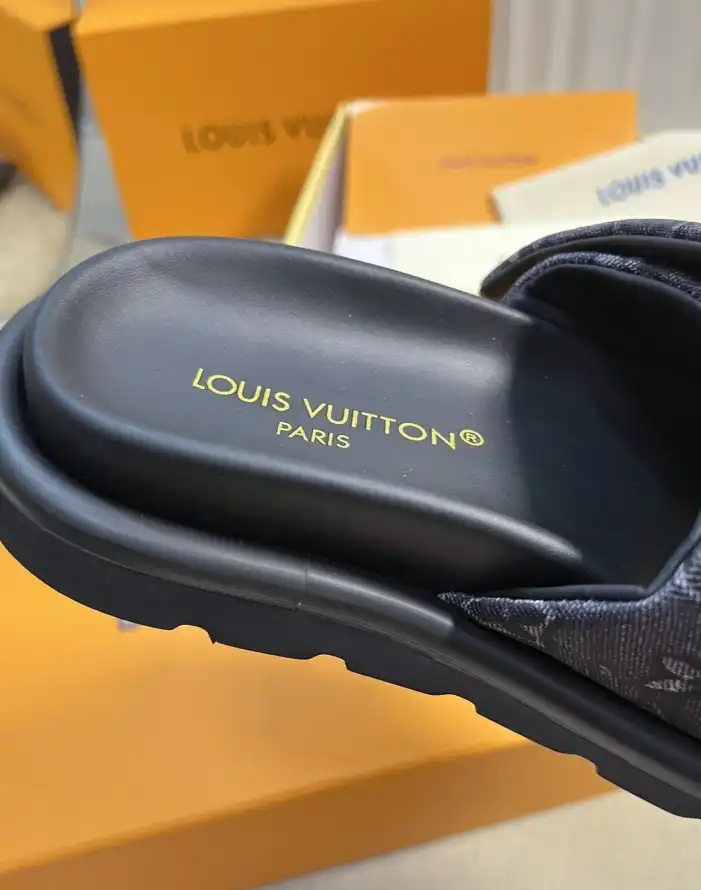 hype LV Slippers