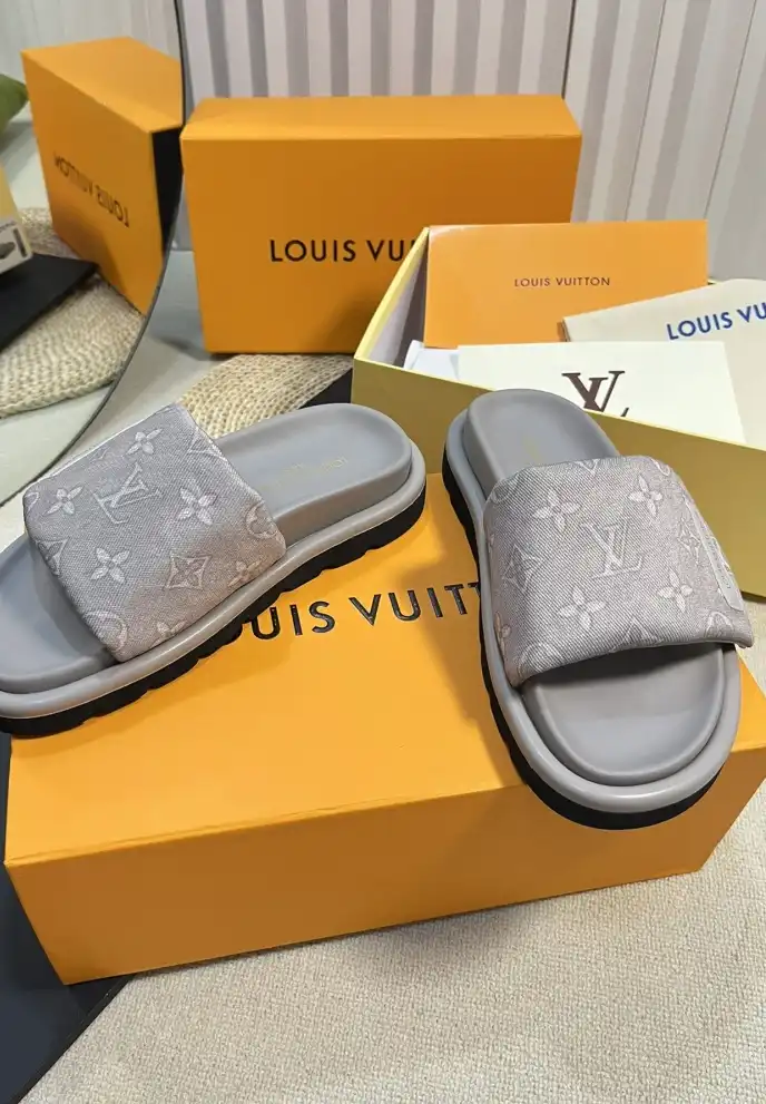 hype LV Slippers