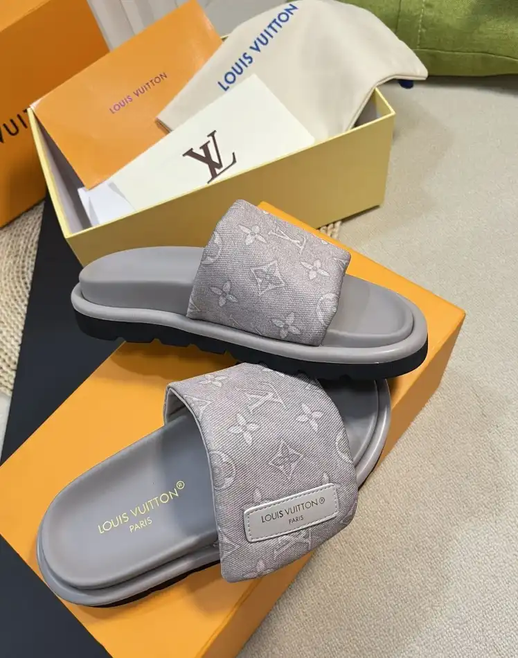 hype LV Slippers