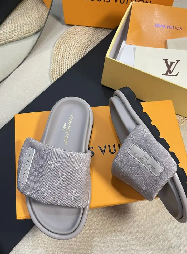 hype LV Slippers