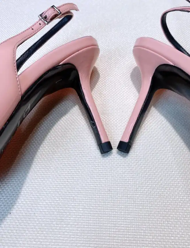 hype Christian Dior High Heels