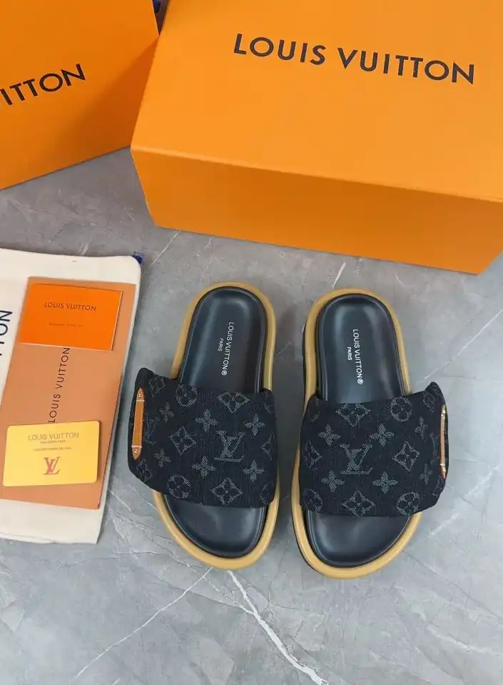 hype LV Slippers