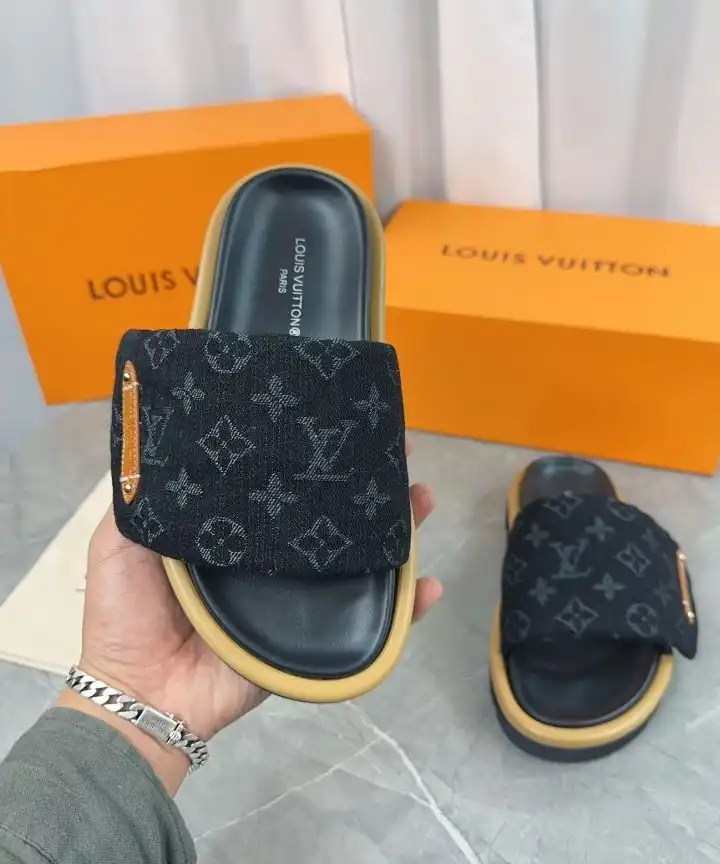 hype LV Slippers