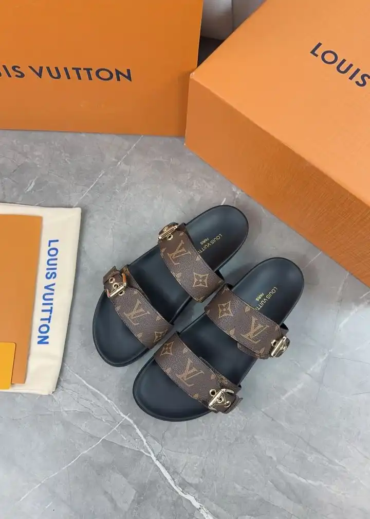 hype LV Slippers