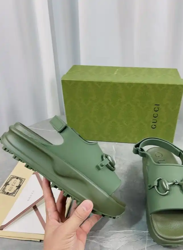 hype Gucci Sandals