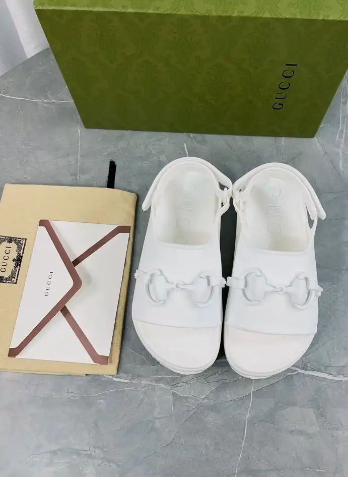 hype Gucci Sandals