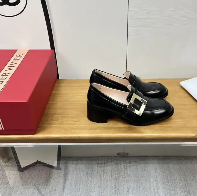 hype Roger Vivier Casual Shoes