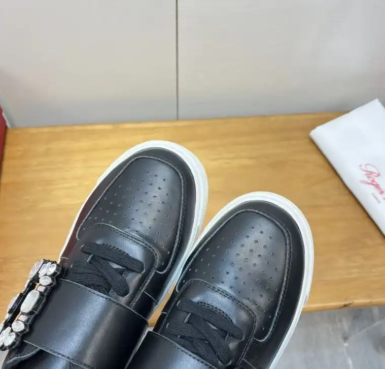 hype Roger Vivier Casual Shoes