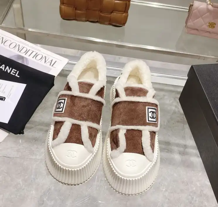 hype Chanel Sneakers