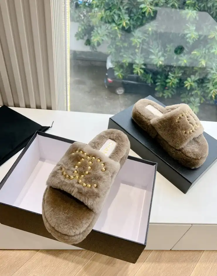 hype Chanel Slippers