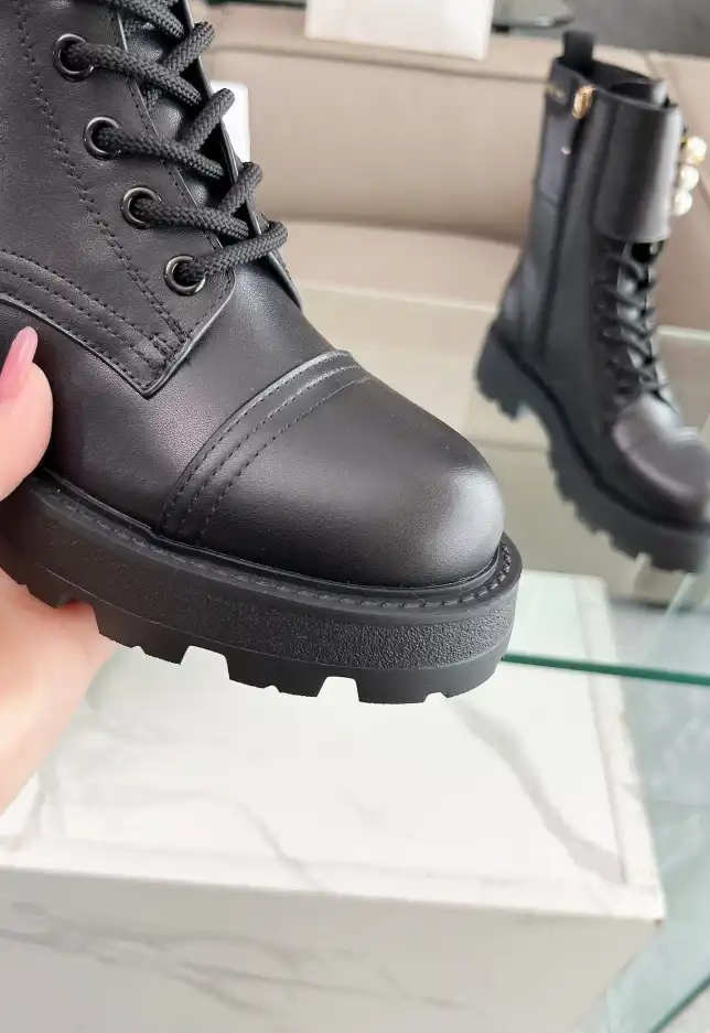 hype Christian Dior Boots