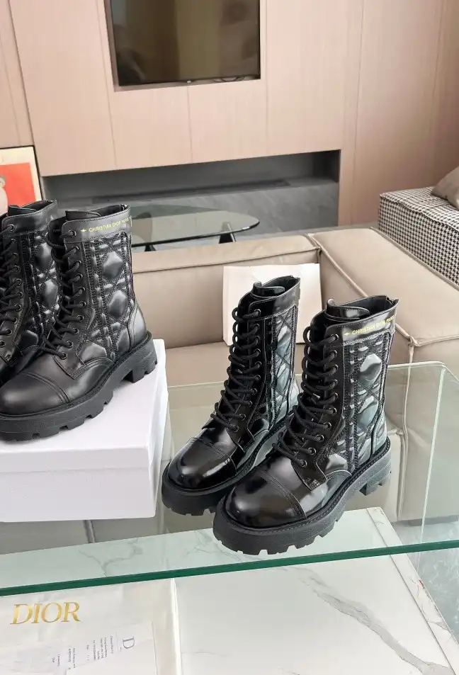 hype Christian Dior Boots