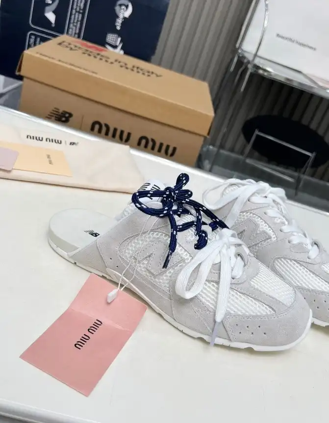 hype Miu Miu Slippers