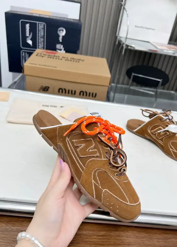 hype Miu Miu Slippers