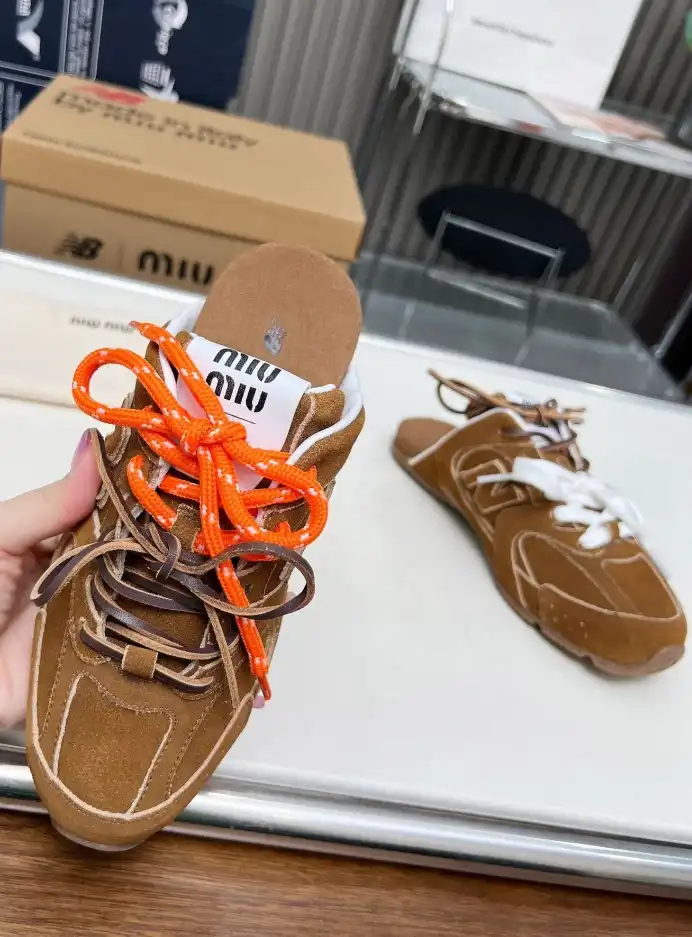 hype Miu Miu Slippers