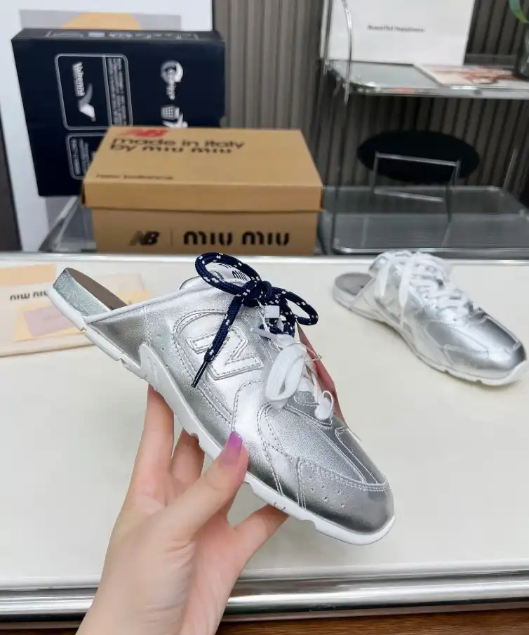 hype Miu Miu Slippers