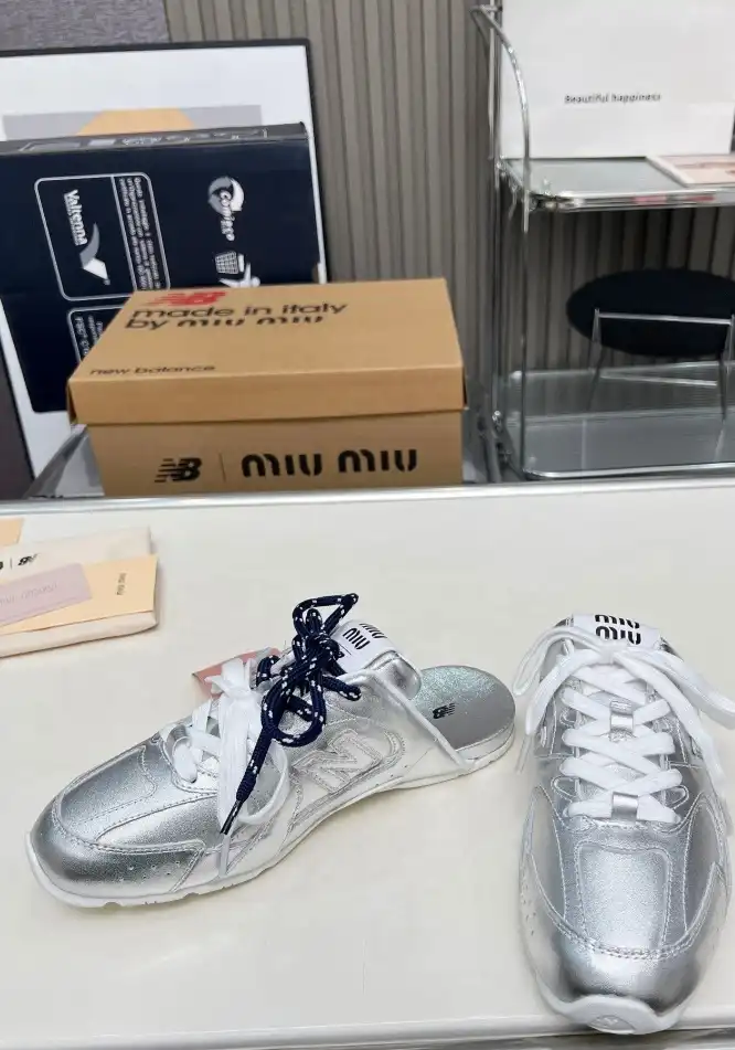 hype Miu Miu Slippers