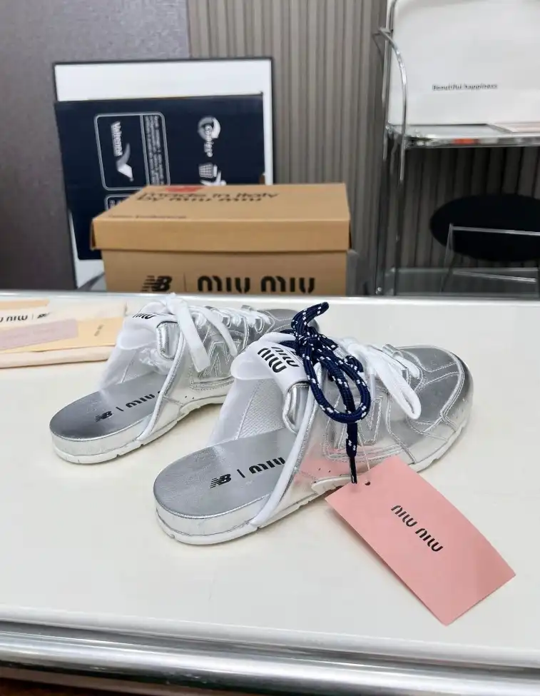 hype Miu Miu Slippers