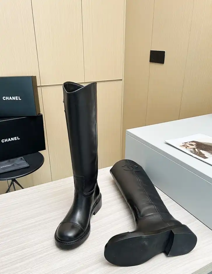 hype Chanel Boots