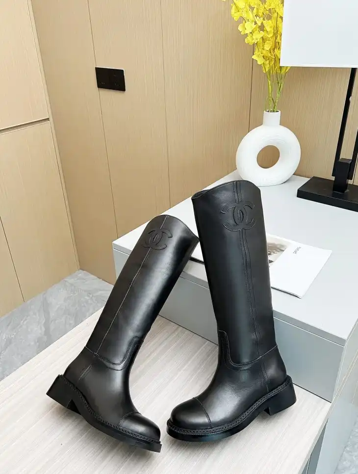 hype Chanel Boots