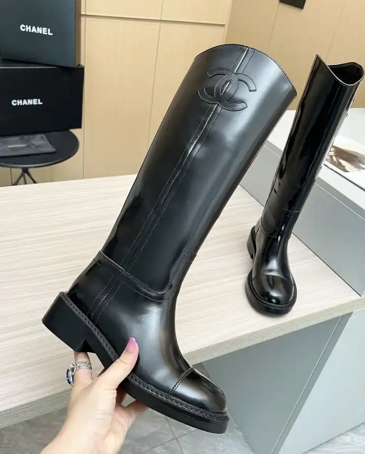 hype Chanel Boots