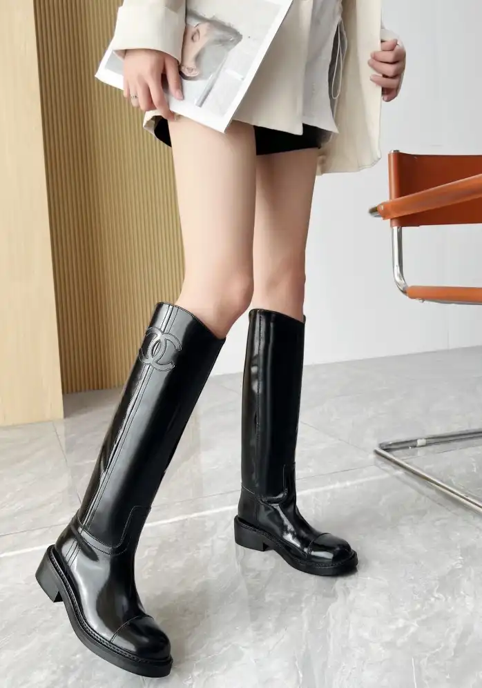 hype Chanel Boots