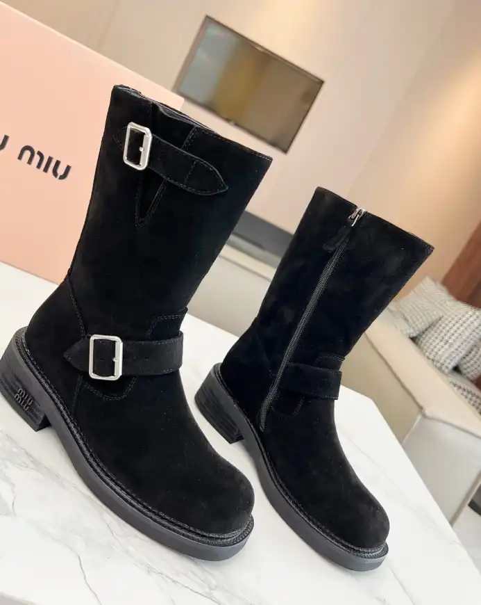 hype Miu Miu Boots