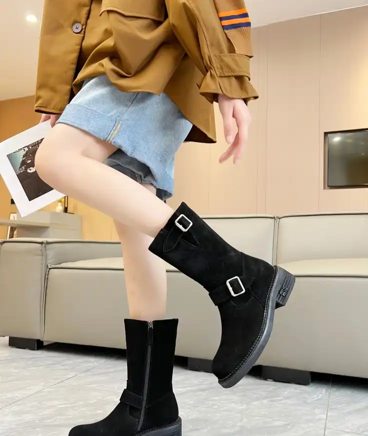 hype Miu Miu Boots